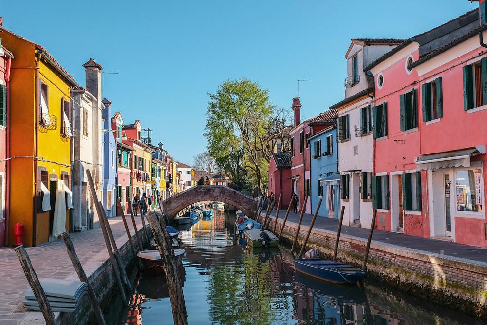 To discover: Murano and Burano - Image 1